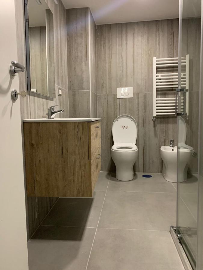 3 Chiaia 3* Naples