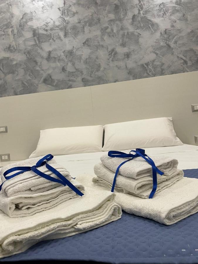 3rooms Chiaia 2 Bed & Breakfast
